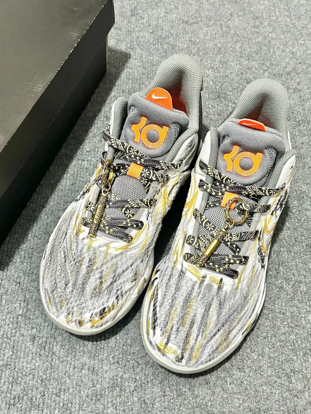 [Custom Fight over the Buddha]  KD Trey 5 IX Basketball Shoes Unisex Mid-Top Black