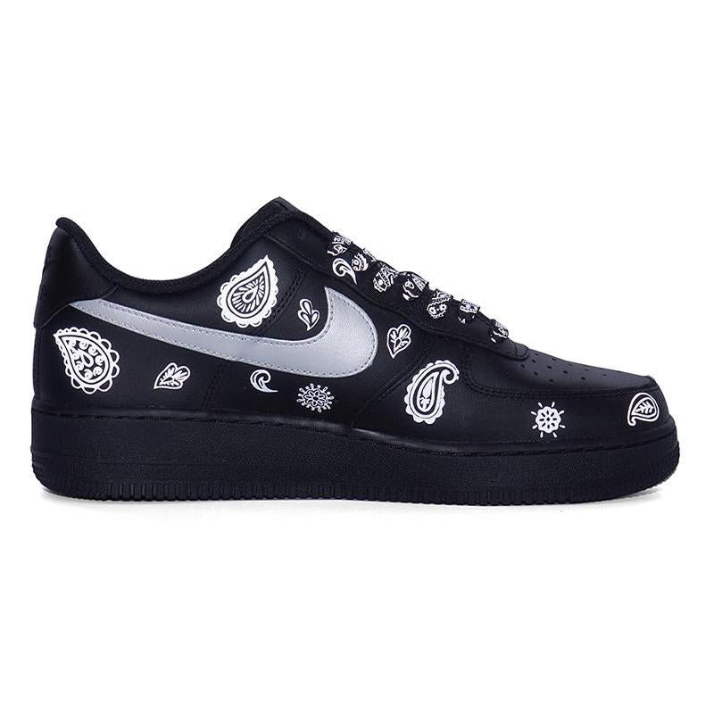 [Custom Cashew flower element]  Air Force 1 Skateboarding Shoes Women's Low-top Black