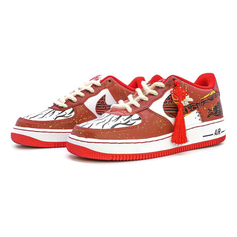 [Custom Black and red Chinese knot for women]  Air Force 1 Skateboarding Shoes Women's