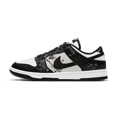 [Custom Ink plum blossoms and wax snow]  Dunk Skateboarding Shoes Women's Low-top White/black