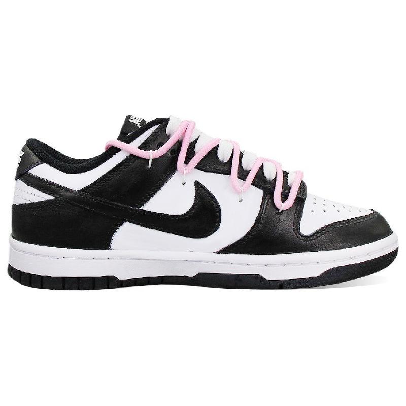 [Custom Sweet and cool black powder]  Dunk Skateboarding Shoes Women's Low-top Black/white/pink