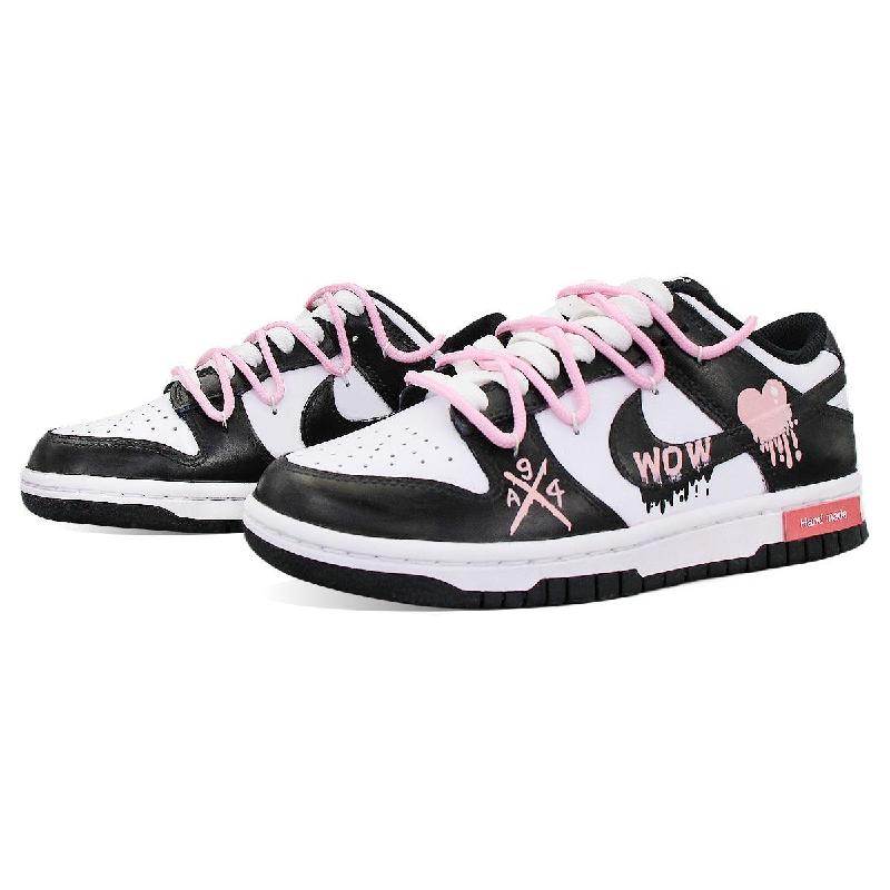 [Custom Sweet and cool black powder]  Dunk Skateboarding Shoes Women's Low-top Black/white/pink