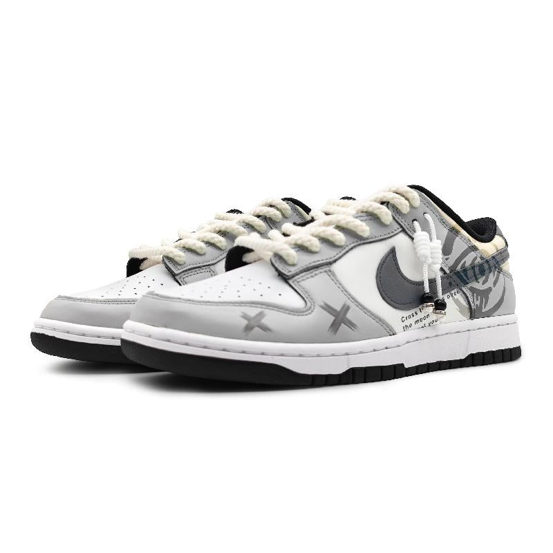 [Custom The eyes of a woman's vow are grey]  Dunk Skateboarding Shoes Women's Low-top White