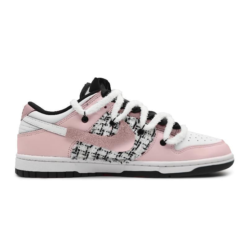 [Custom Yearning for the light Pink gift BX]  Dunk Skateboarding Shoes Women's Low-top Black/white