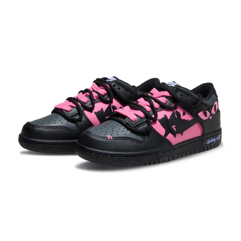 [Custom Female moonshadow cat]  Dunk Skateboarding Shoes Women's Low-top Red