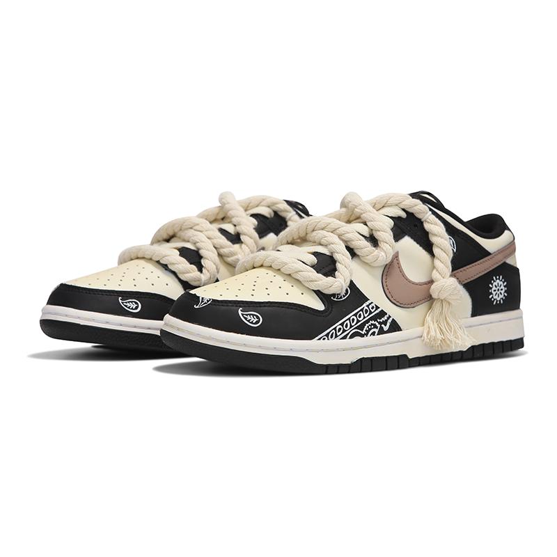 [Custom Female cashew flower panda]  Dunk Skateboarding Shoes Women's