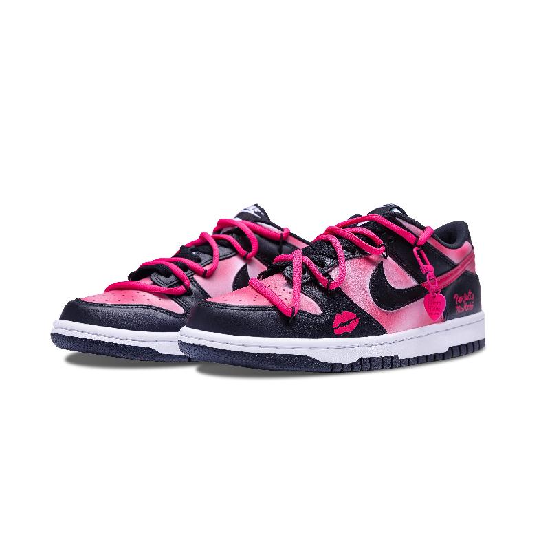 [Custom Pink allure for women]  Dunk Skateboarding Shoes Women's Low-top Black