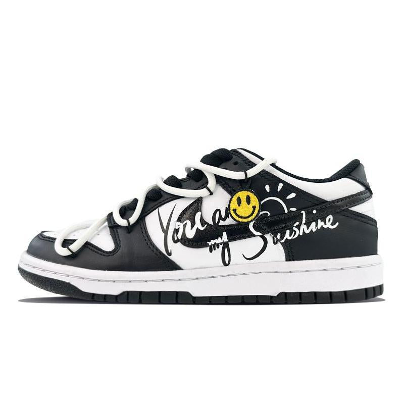 [Custom GS, you are my sunshine, black and white]  Dunk Skateboarding Shoes Women's Low-top Black/white