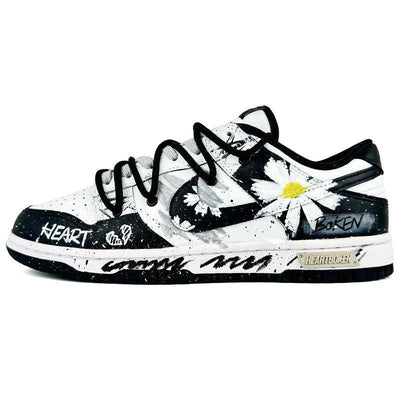 [Custom Little Daisy Manuscript]  Dunk Skateboarding Shoes Women's