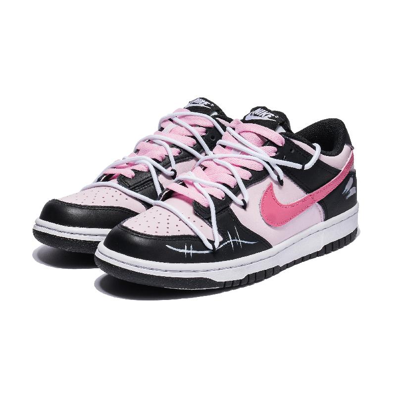 [Custom Strawberry Mafia]  Dunk Skateboarding Shoes Women's Low-top Black/pink