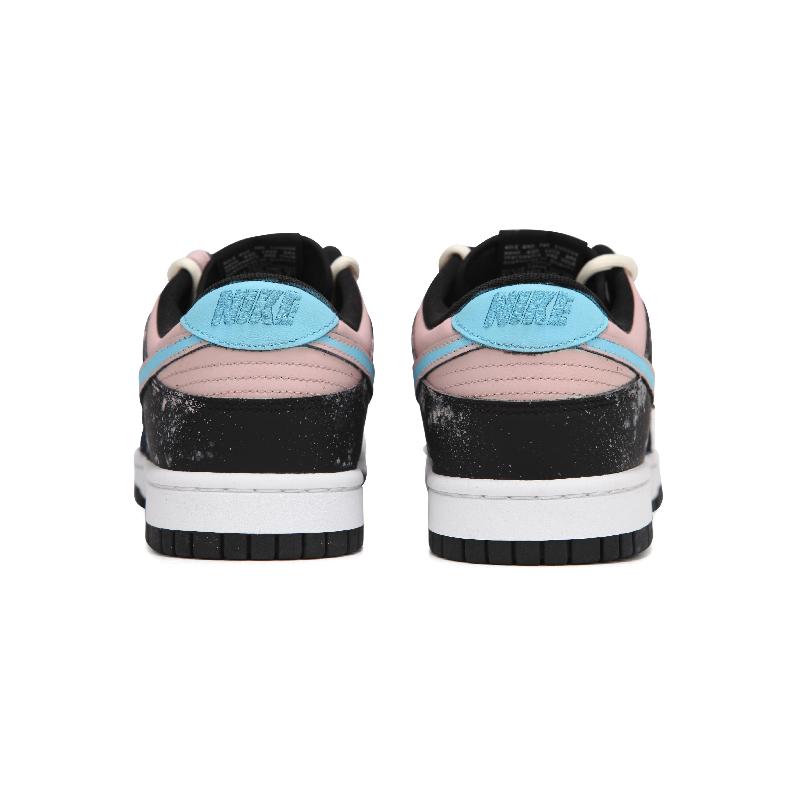 [Custom Female cosmic starry river]  Dunk Skateboarding Shoes Women's Low-top Black Pink Blue