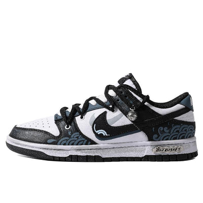 [Custom Women's model "Thousand Miles of the Vast Sea" S-BOX]  Dunk Skateboarding Shoes Women's Low-top Black/Blue