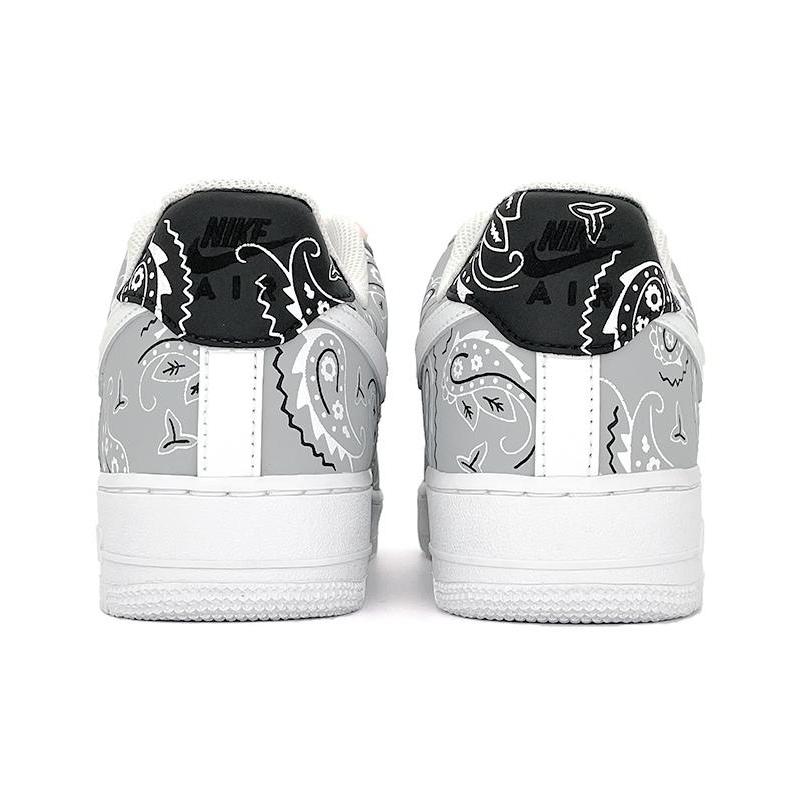 [Custom Four men's spray-painted black, white and gray cashew flower]  Air Force 1 Skateboarding Shoes Men