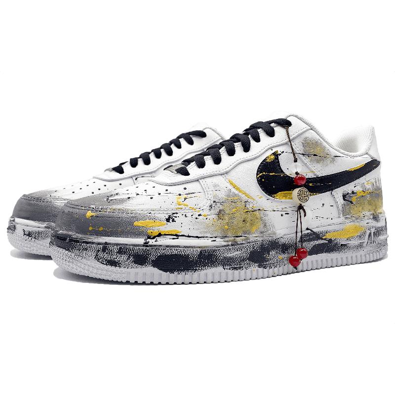 [Custom Black ink flows with gold]  Air Force 1 Skateboard Shoes Unisex Low-Top Ink/Gold