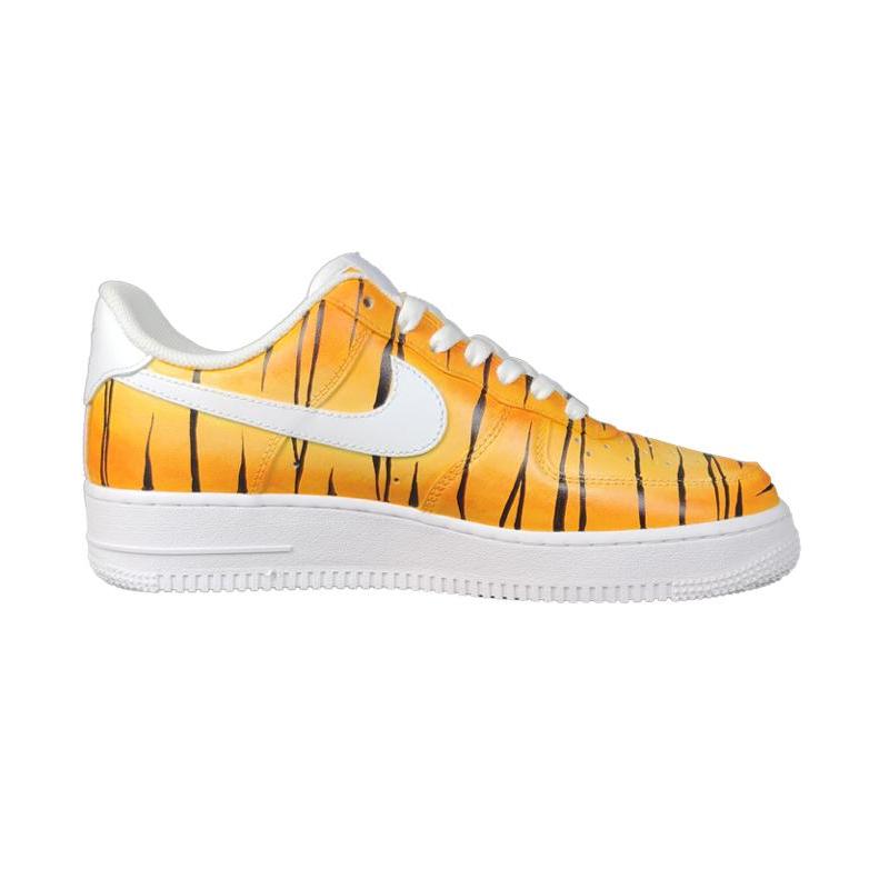 [Custom Men's zodiac tiger pattern]  Air Force 1 Skateboarding Shoes Men Low-top Color Change/black/white