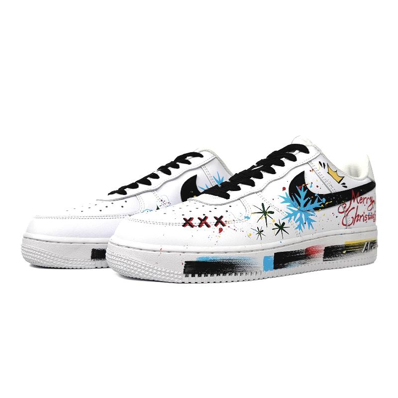 [Custom Snowfall Christmas men's black and white style]  Air Force 1 Skateboarding Shoes Men