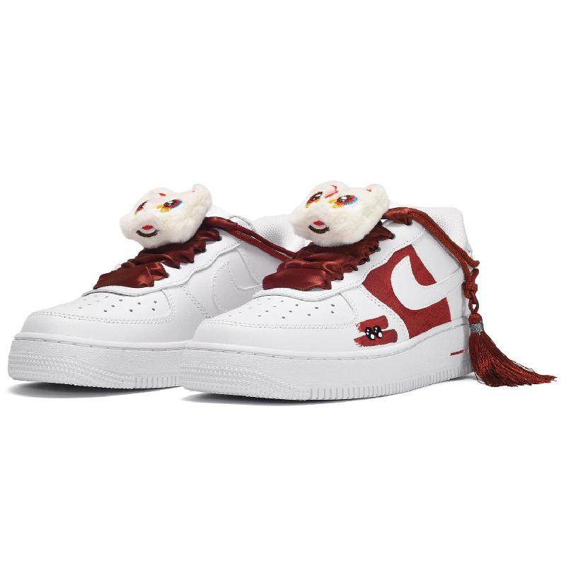 [Custom Men's Chinese-style fringed lion dance in red and white]  Air Force 1 Skateboarding Shoes Men Low-top Red And White