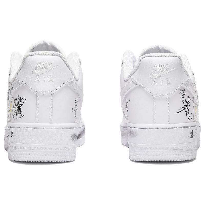 [Custom The male smiling little flower is in black and white]  Air Force 1 Skateboarding Shoes Men Low-top Black/White