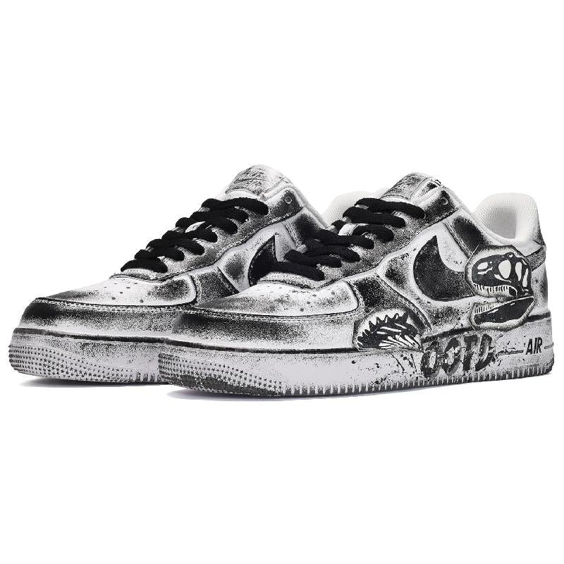 [Custom The male style features a black and white dragon spine]  Air Force 1 Skateboarding Shoes Men Low-top Black/White