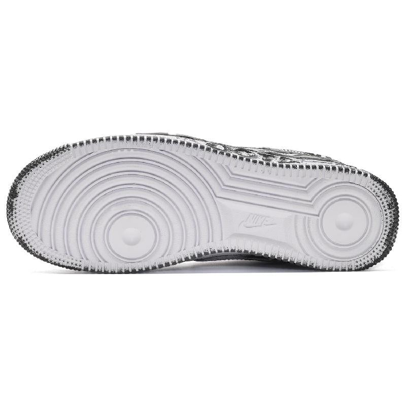 [Custom The male style features a black and white dragon spine]  Air Force 1 Skateboarding Shoes Men Low-top Black/White