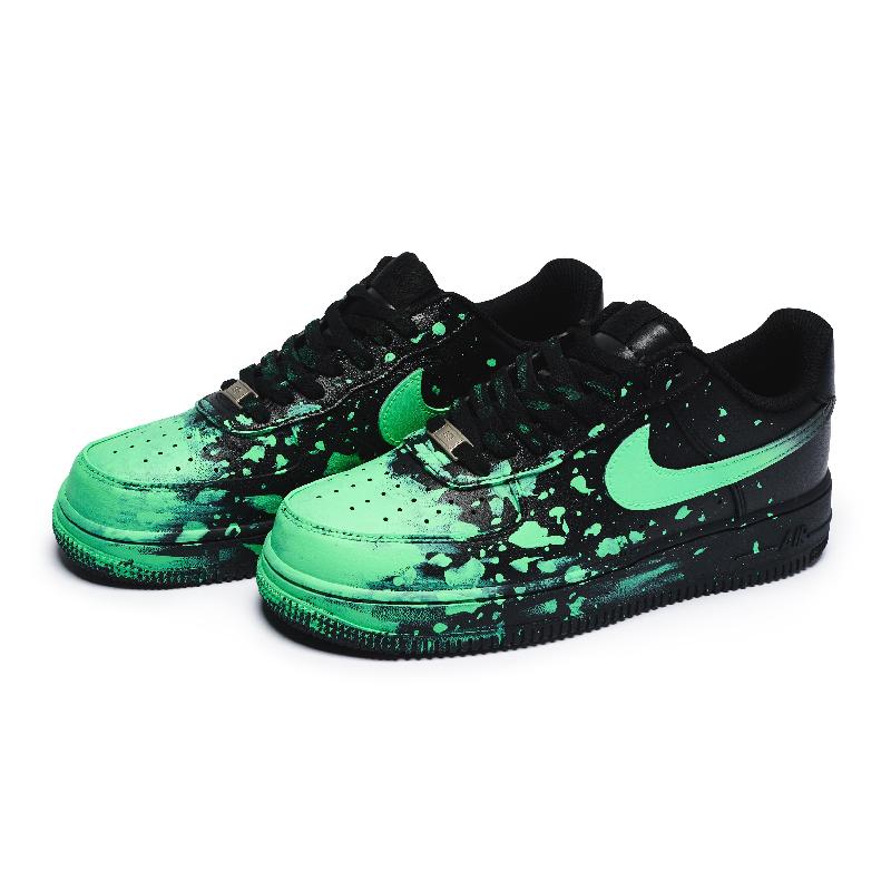 [Custom A crazy graffiti green for women]  Air Force 1 Skateboard Shoes Women's Low-Top Black/Green