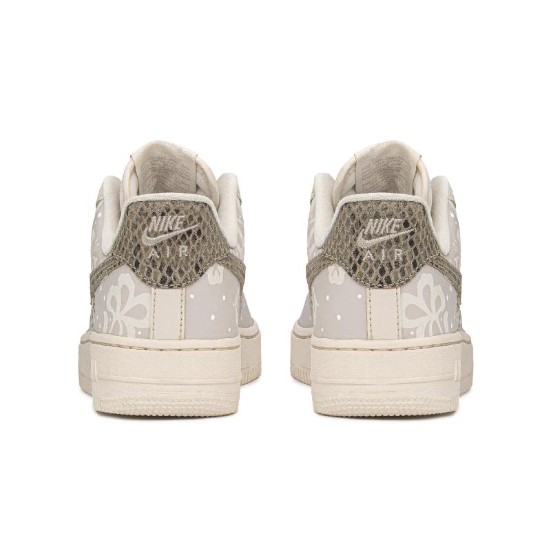 [Custom AFl fallen flowers]  Air Force 1 Skateboarding Shoes Women's