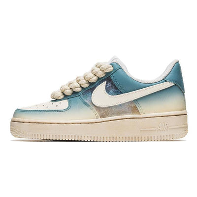 [Custom Denim retro gradient blue C]  Air Force 1 Skateboarding Shoes Women's Low-top Blue/beige