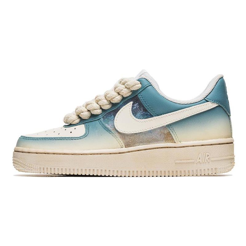 [Custom Denim retro gradient blue C]  Air Force 1 Skateboarding Shoes Women's Low-top Blue/beige
