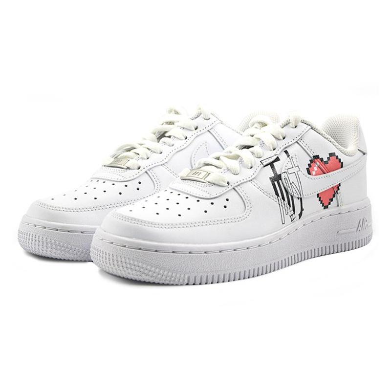 [Custom Women's pink heart-shaped QD]  Air Force 1 Skateboarding Shoes Women's Low-top White/powder