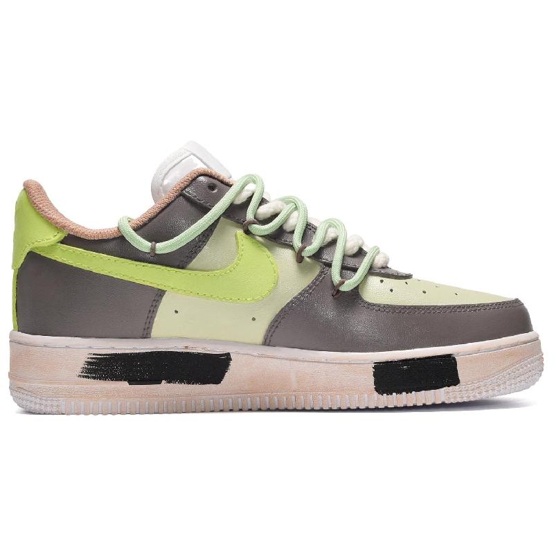 [Custom The female small jumping frog is white, brown and green]  Air Force 1 Skateboarding Shoes Women's Low-top Sanddrift/White/Rough Green/Hemp