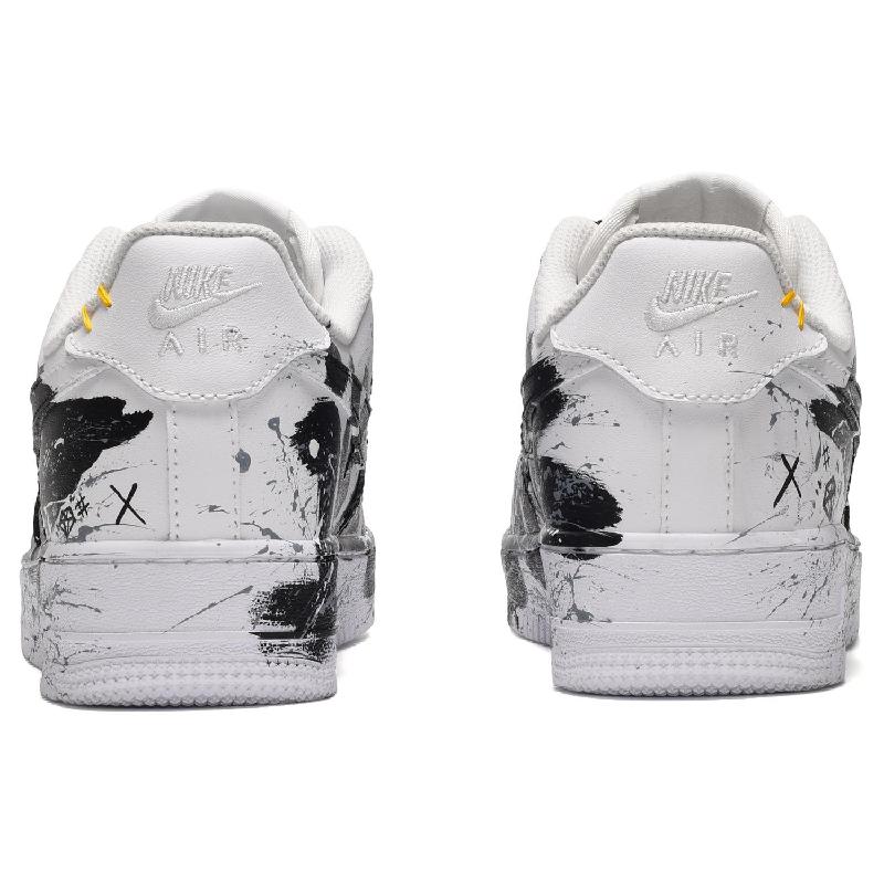 [Custom The female style has black and white arrows]  Air Force 1 Skateboarding Shoes Women's Low-top Black/white