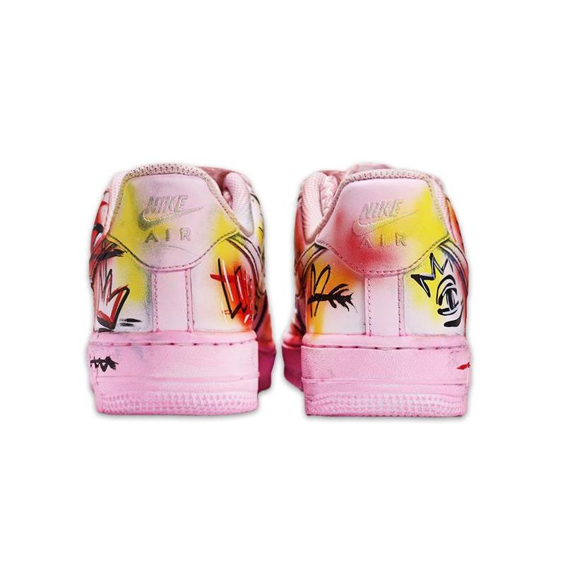 [Custom Women's artistic graffiti pink]  Air Force 1 Skateboarding Shoes Women's Low-top Pink