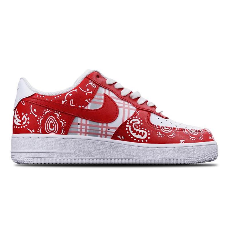 [Custom The checkered cashew fruit flowers are red]  Air Force 1 Skateboarding Shoes Women's