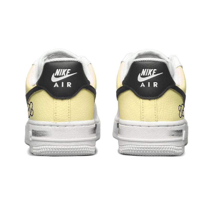 [Custom Black and yellow band-aids]  Air Force 1 Skateboard Shoes Women's Low-Top White/Black Yellow