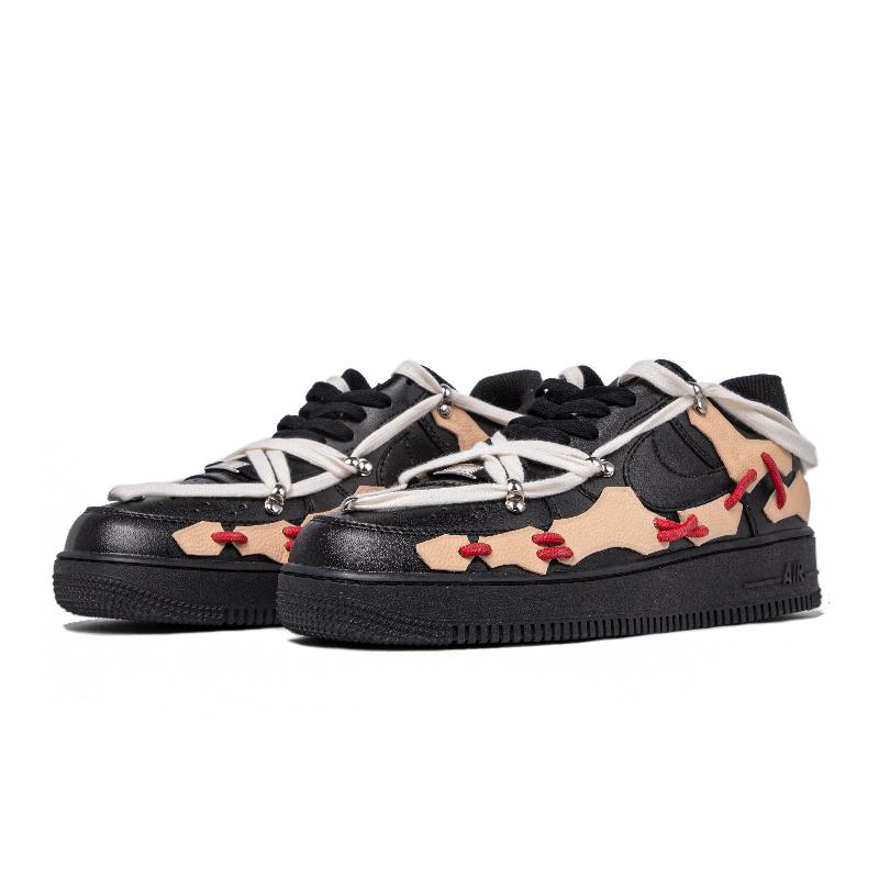 [Custom The female toe bones are deconstructed in black, red and beige]  Air Force 1 Skateboarding Shoes Women's Low-top Black/beige/red
