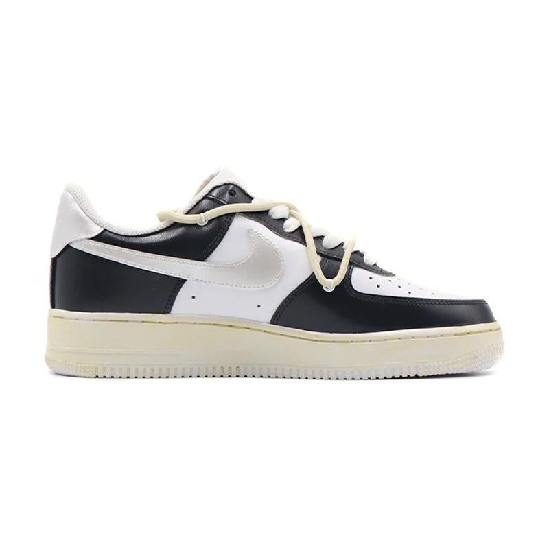 [Custom The skull's toes are black and white]  Air Force 1 Skateboarding Shoes Women's Low-top Black/white