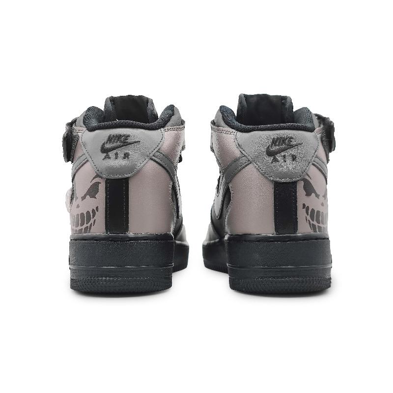 [Custom "Unyielding in battle, sand, powder and dust ]  Air Force 1 Skateboarding Shoes Women's Mid-top Black/grey