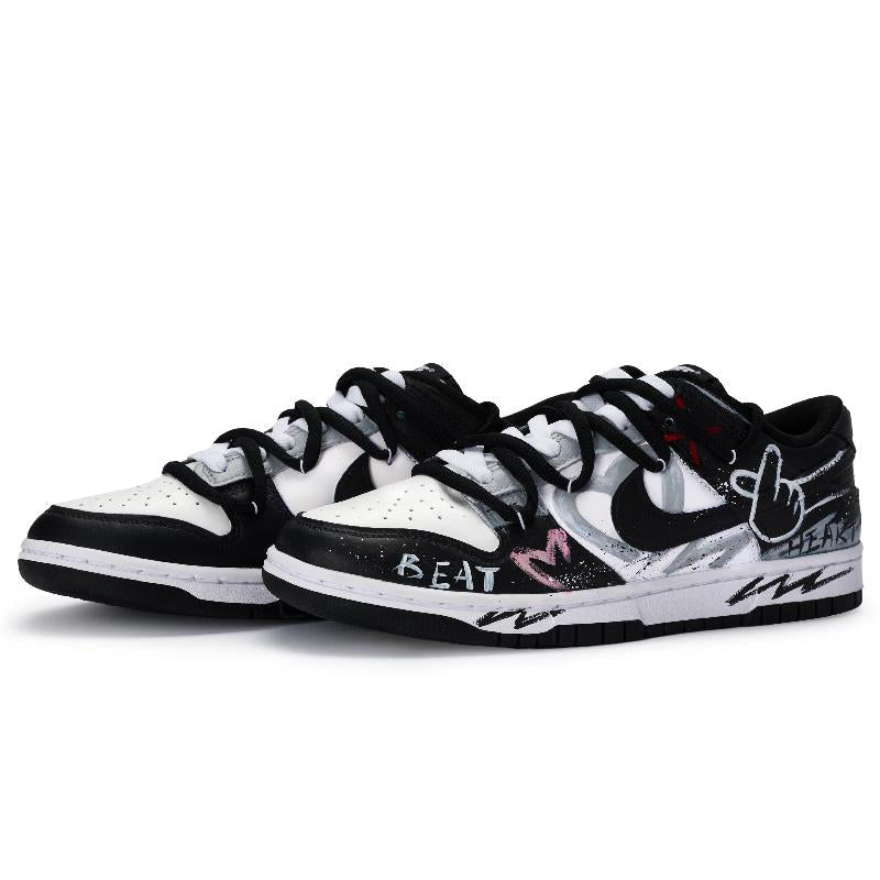 [Custom Male love bullseye]  Dunk Skateboarding Shoes Men
