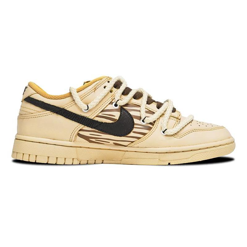 [Custom The dry bread for women is yellow, brown and black]  Dunk Skateboarding Shoes Women's