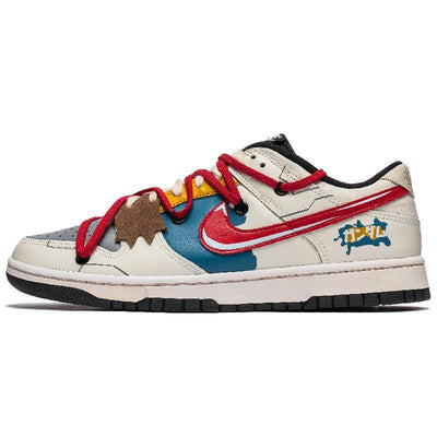 [Custom The male model's battle damage is as high as white and blue]  Dunk Skateboarding Shoes Men Low-top White/Blue/Red