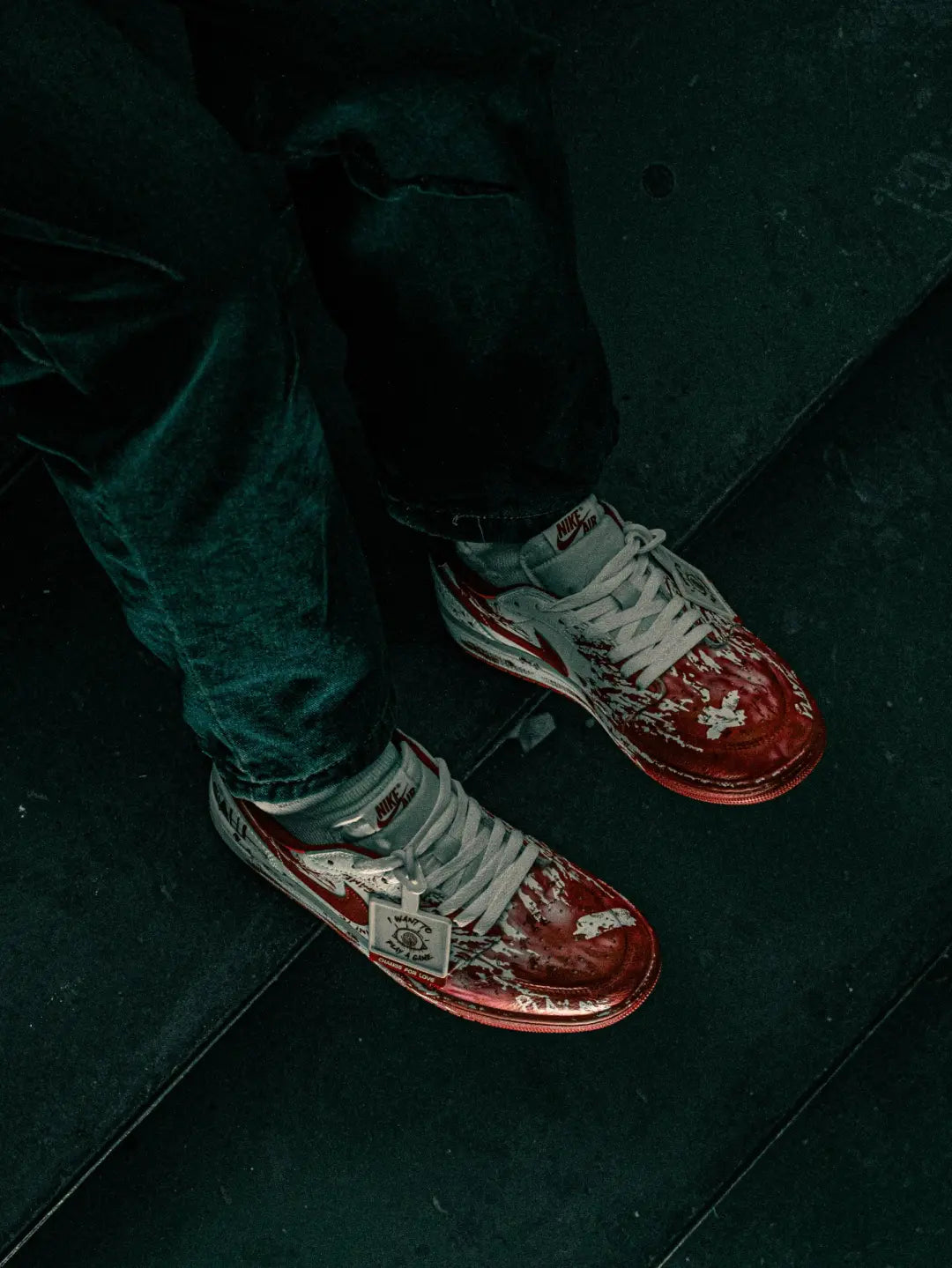 [Custom AF Chainsaw Horror]  Air Force 1 Skateboard Shoes Unisex Low-Top White/Red