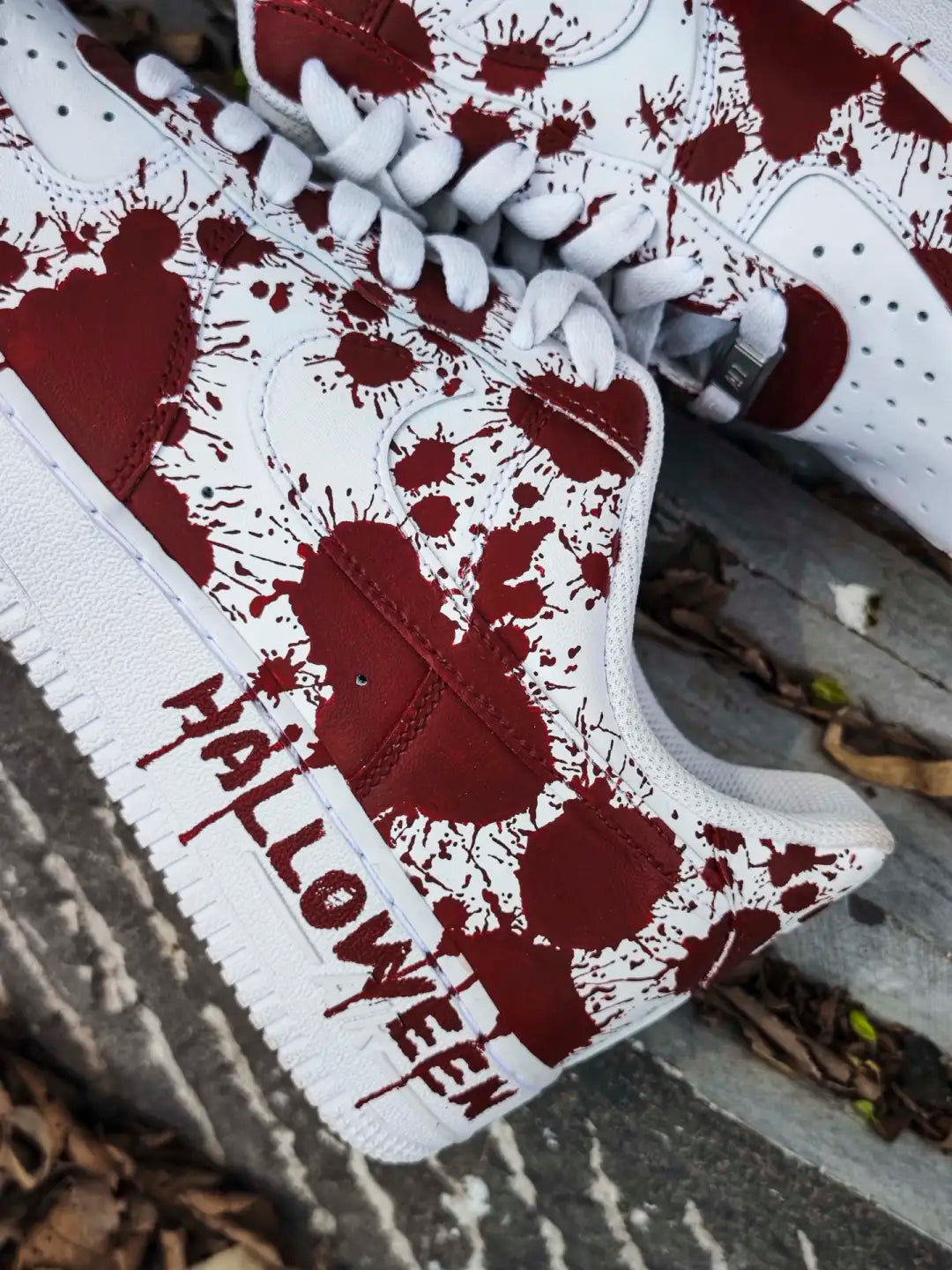 [Customized Cursed Sole] Air Force 1 Low-top Shoes Unisex White/Red Halloween Series