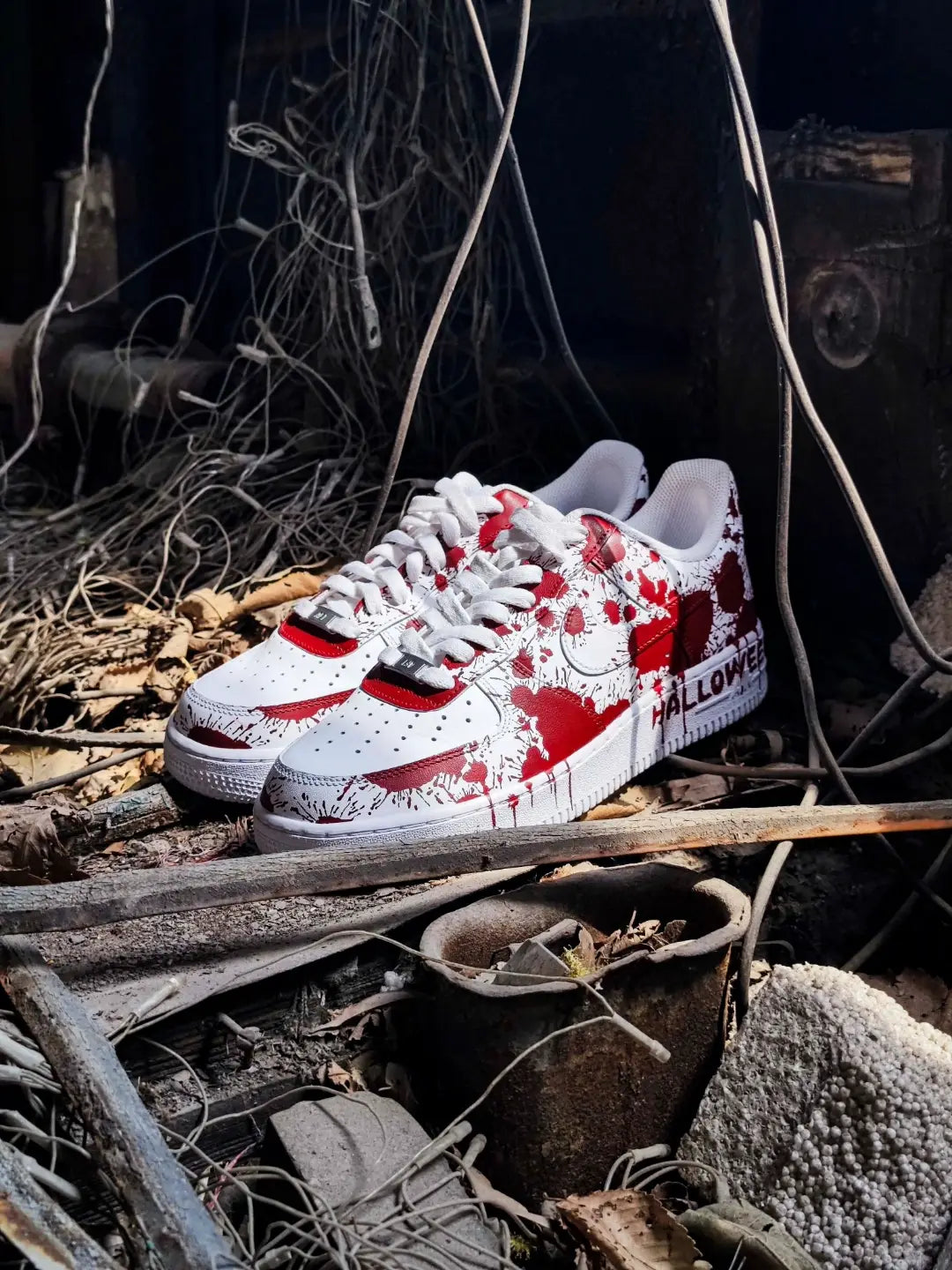 [Customized Cursed Sole] Air Force 1 Low-top Shoes Unisex White/Red Halloween Series