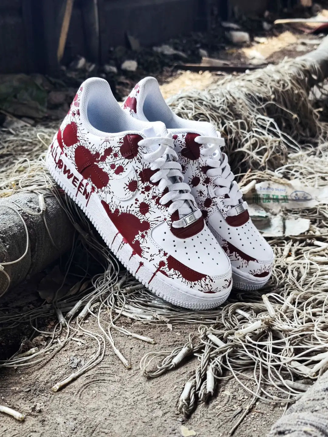 [Customized Cursed Sole] Air Force 1 Low-top Shoes Unisex White/Red Halloween Series