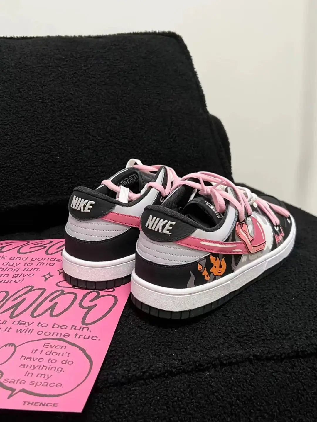 [Custom Harley cat]  Dunk Skateboarding Shoes Men Low-top Black/pink