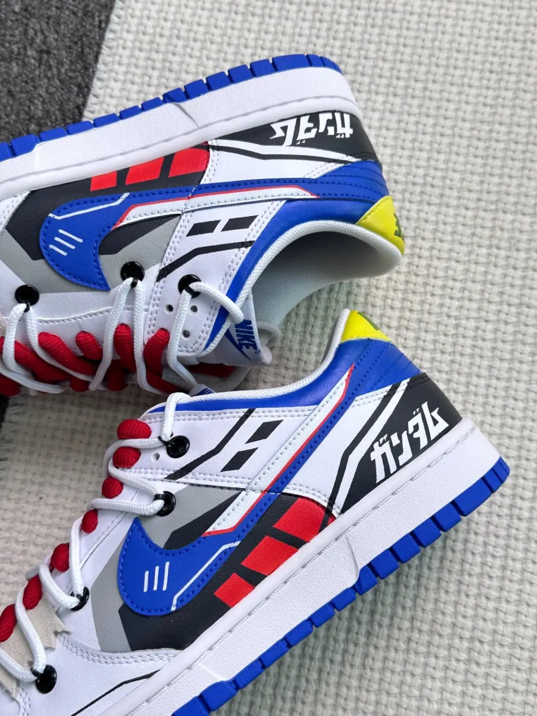 [Custom Free Gundam]  Dunk Skateboarding Shoes Men