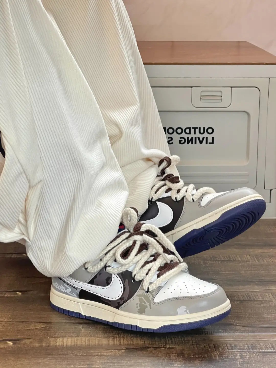 [Custom Wilderness] Dunk Skateboarding Shoes Unisex Gray/Brown