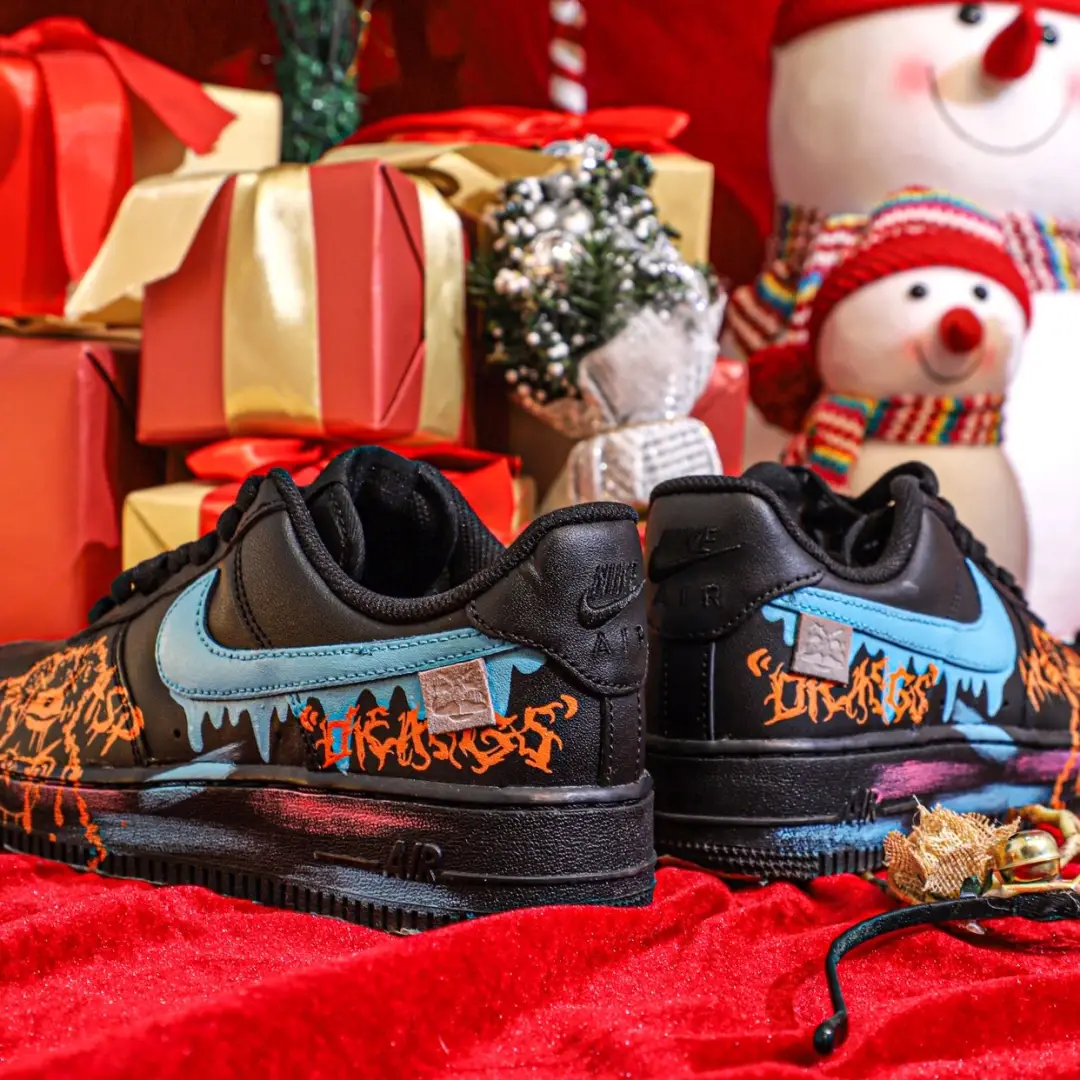[Custom Men's Christmas Eve bear graffiti]  Air Force 1 Skateboarding Shoes Men