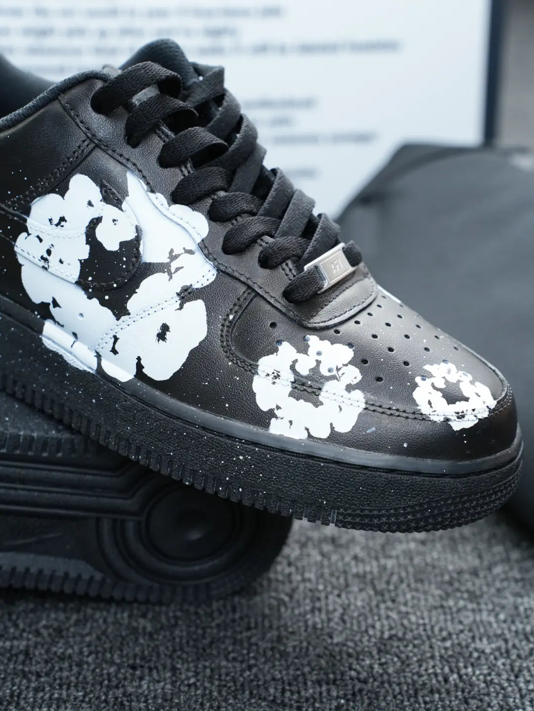 [Custom Petals in Bloom] Air Force 1 Skateboarding Shoes Unisex