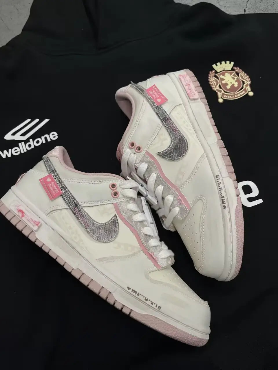 Brief Words - Women's Dunk Low Custom